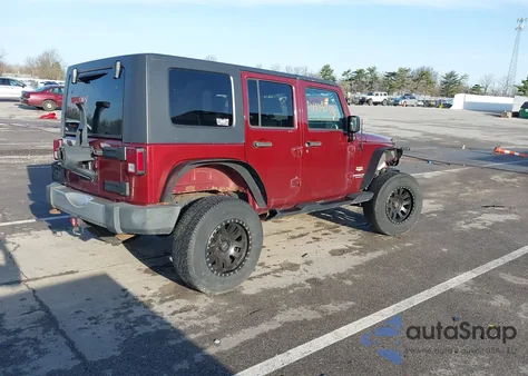 2009 Jeep Wrangler Unlimited Sahara z USA, uszkodzony, nr VIN 1J4GA591X9L701493